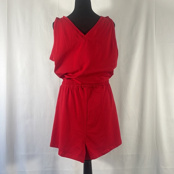 Calvin Klein red,sleeveless,jumper, shorts,V neck,Elastic, tie waist,New - Picture 4 of 14